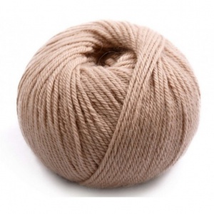 Sand alpaca yarn